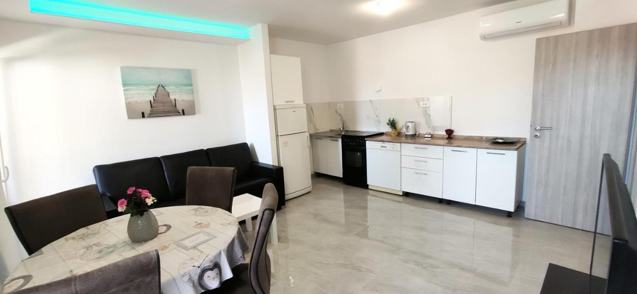 Apartment Dolores ماكارسكا المظهر الخارجي الصورة